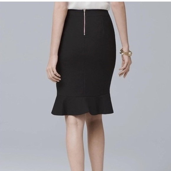 White House Black Market BP Flounce Hem Black Pencil Skirt NEW - Picture 2 of 5